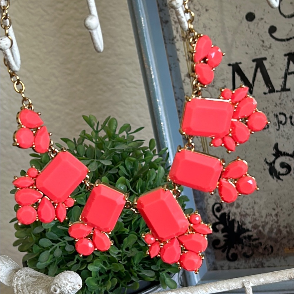 Kate Spade Coral Statement Necklace